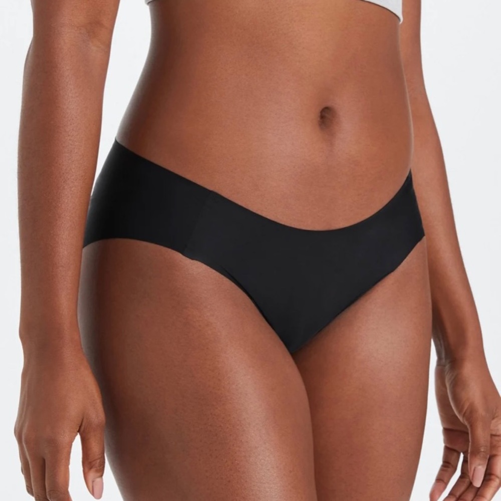 Fabletics no show brief